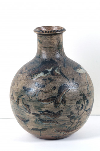 Vase decorated with an incised pattern of fish and sea plants