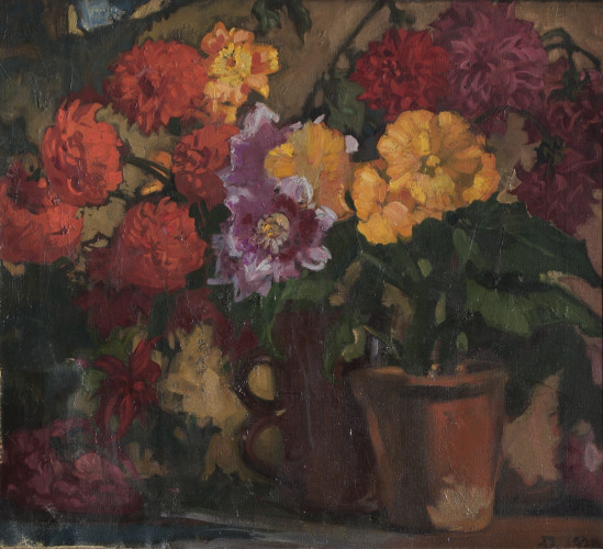Two pots with flowers